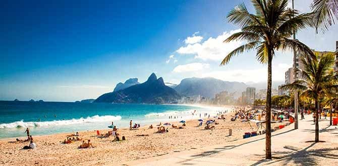 Spiaggia caratteristica con turisti a Rio de Janeiro | Brasile | Turisanda
