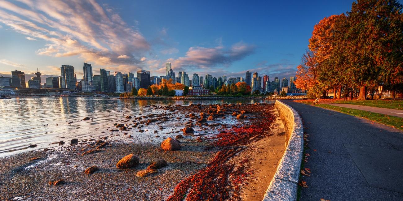 Vancouver skyline in autunno