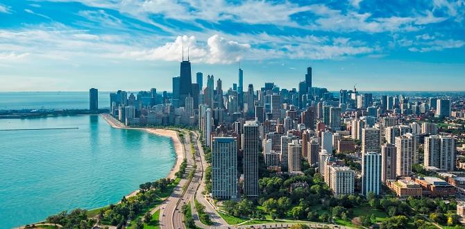 Chicago Skyline sul Lago Michigan, USA