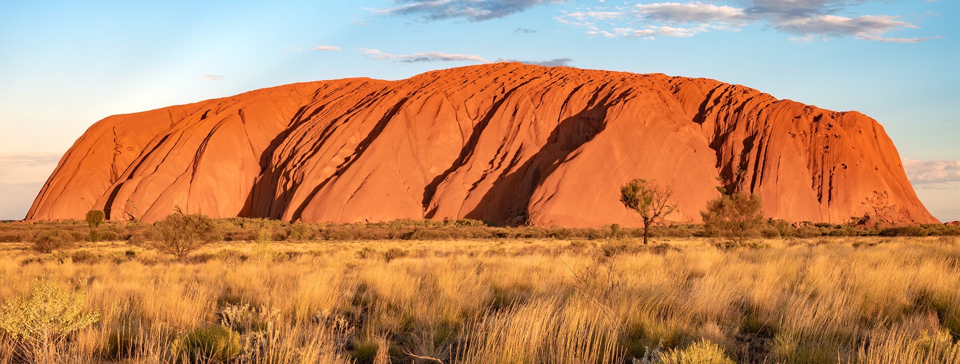 <p>Uluru (Ayers Rock)</p>
