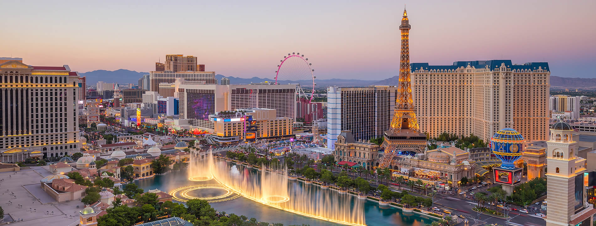 <p style="text-align:justify">Ubicata nel deserto e conosciuta in tutto il mondo per il <strong>divertimento </strong>che offre,<u> <strong>Las Vegas</strong> </u>ha la fama di essere una di quelle citt&agrave; in cui <strong>tutto pu&ograve; accadere</strong>: il detto &ldquo;Ci&ograve; che accade a Las Vegas, rimane a Las Vegas&rdquo; &egrave; quasi un mantra per chiunque la visiti.&nbsp;</p>
