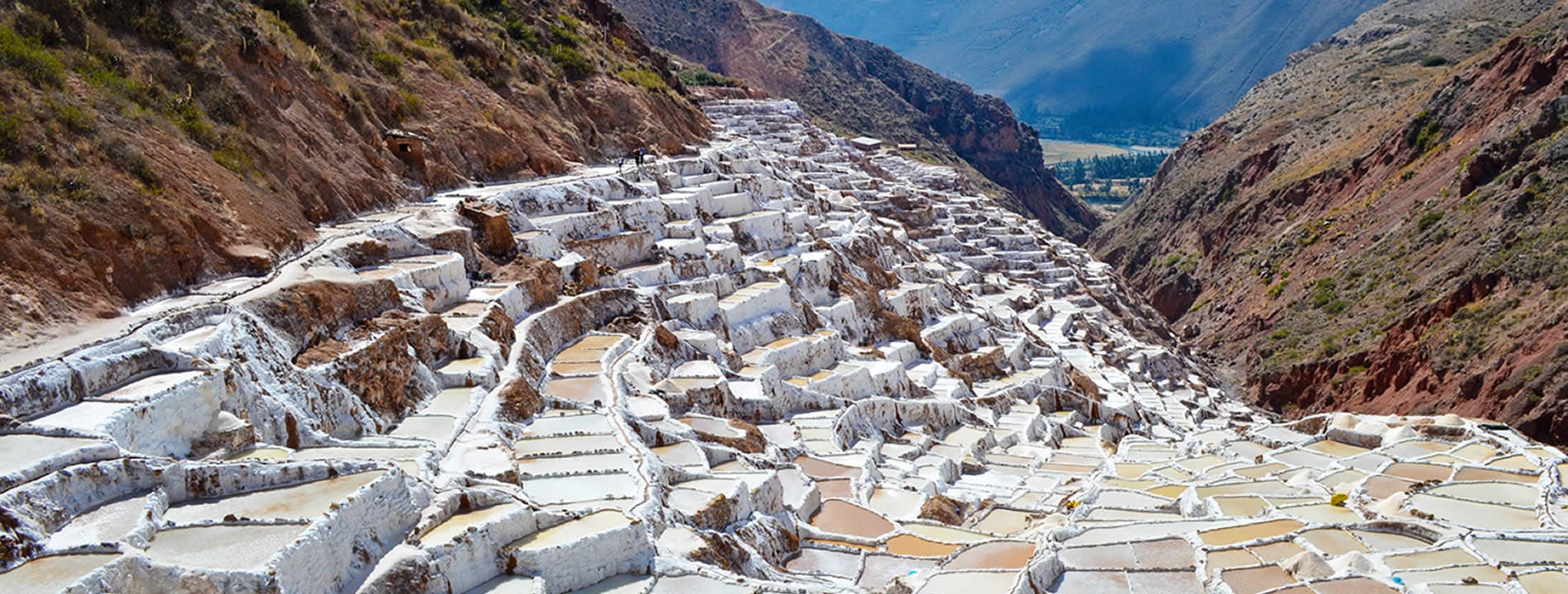 <p style="text-align:justify">Le <u><strong>Saline di Maras</strong></u> sono un&#39;&nbsp;antica miniera di sale del Per&ugrave; situata ai piedi della montagna e formata da numerose pozze di acqua salata proveniente dal sottosuolo.</p>
